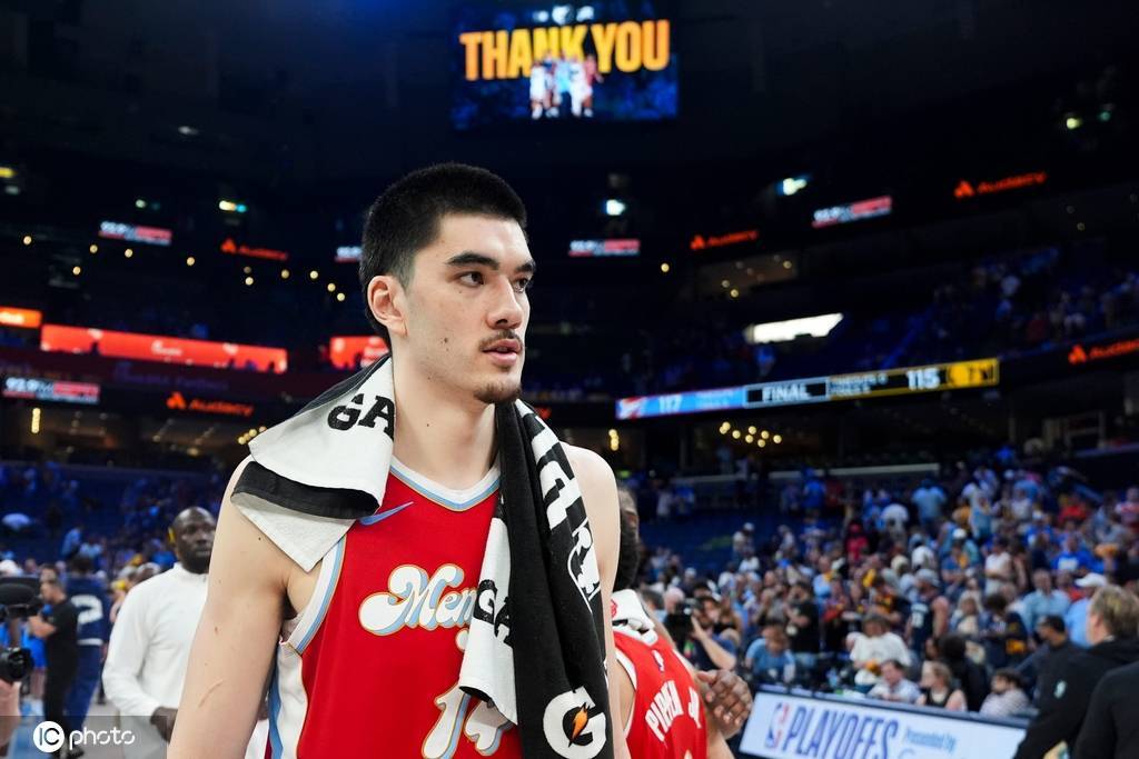 扎克-埃迪超速行驶 被指控为鲁莽驾驶轻罪