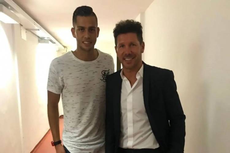 汉茨科：我的首要任务是做好防守，如果有机会也会尝试参与进攻